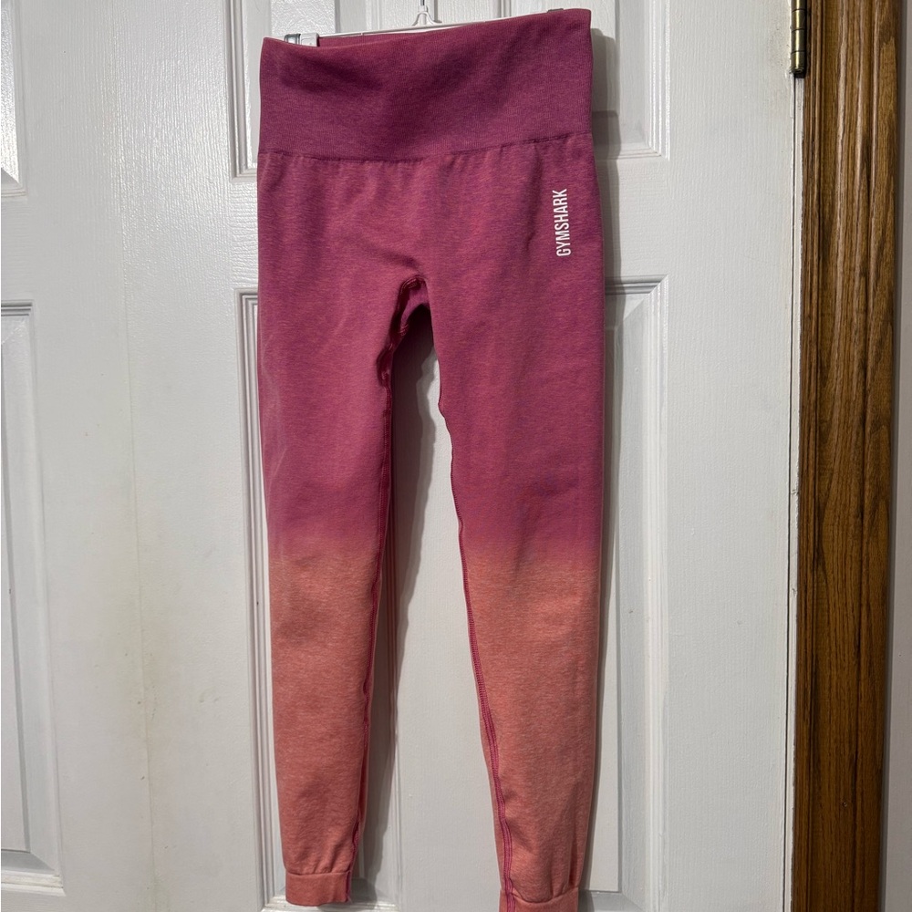 Gymshark women's gym Gradient Pink Leggings